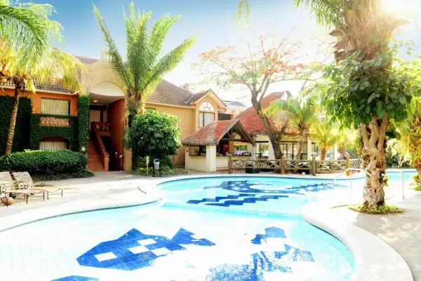 Buganvillas Hotel Suites Main image